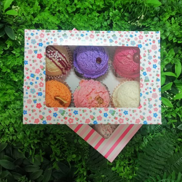 BOX OF 6 CUPCAKES £30